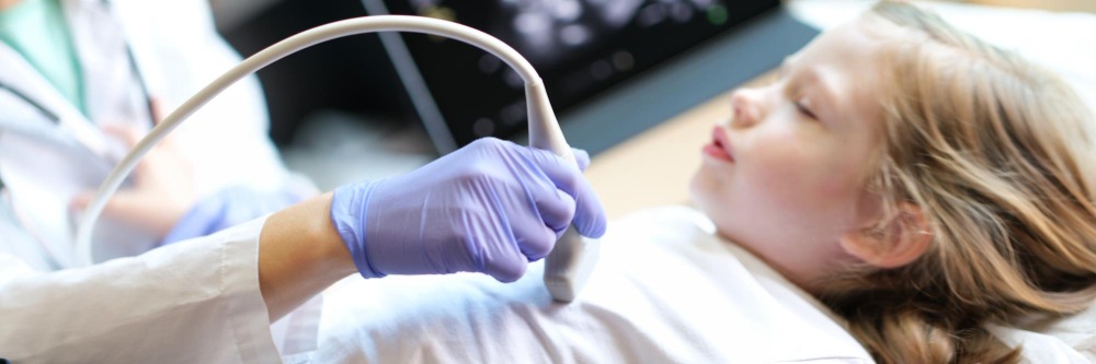 izmir karşıyaka en iyi çocuk ürolojisi doktoru - Prof. Dr. Ali Avanoğlu ve Doç. Dr. Yaşar Issı